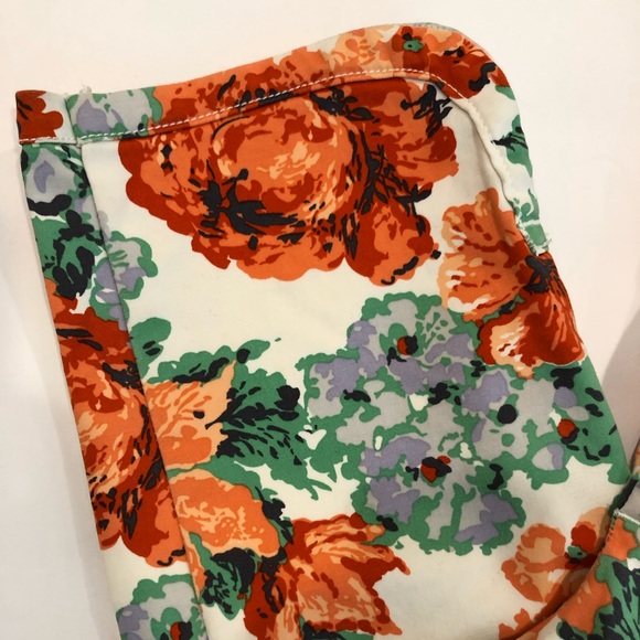 Anthropologie Cartonnier Floral Crop Pants - Picture 7 of 12